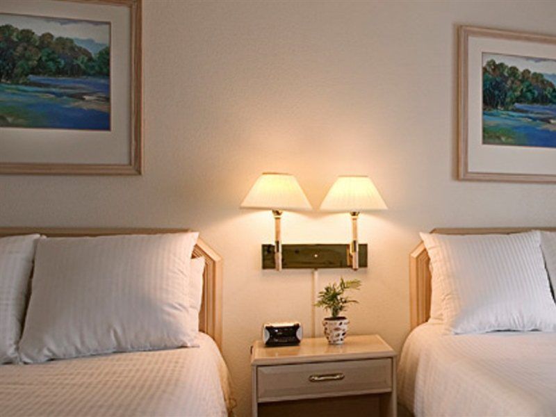 Marina Del Rey 4*