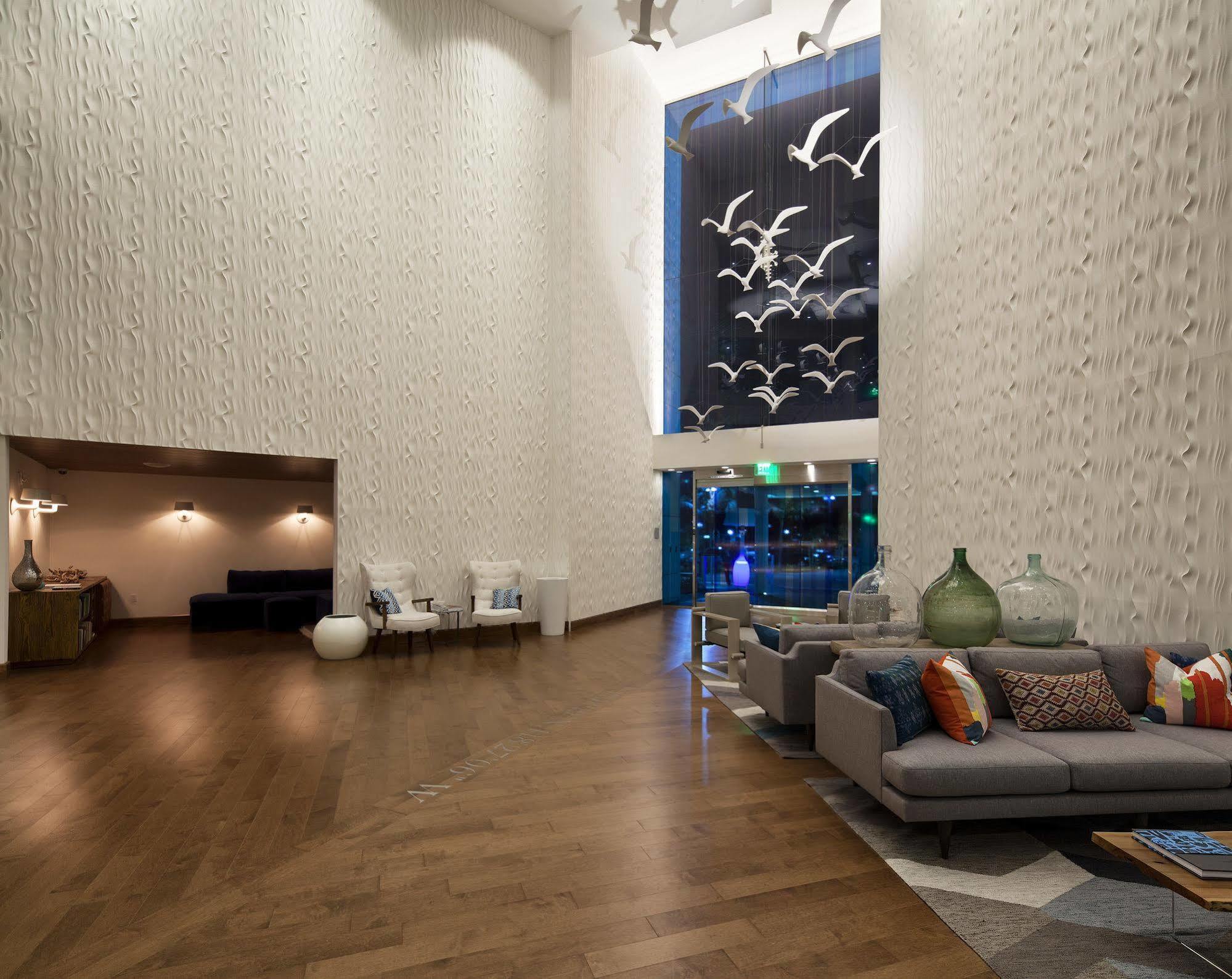 Marina Del Rey Hotel 4*