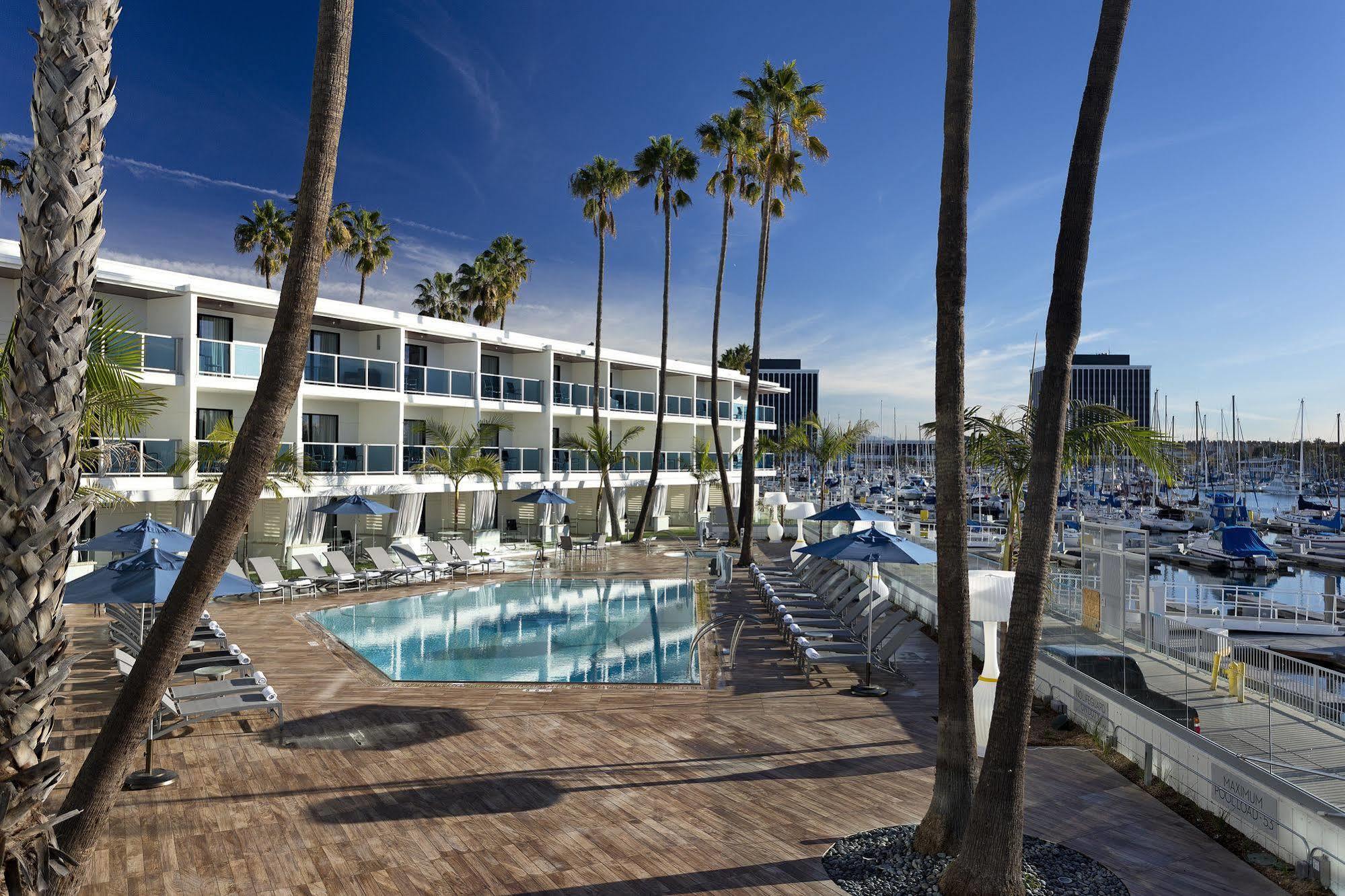 Marina Del Rey Hotel 4*