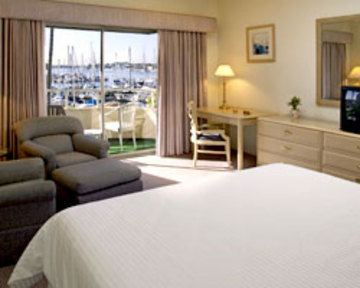Marina Del Rey Hotel 4*