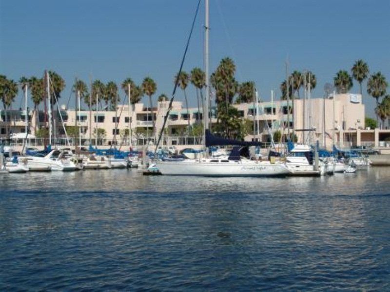 Hotel Marina Del Rey